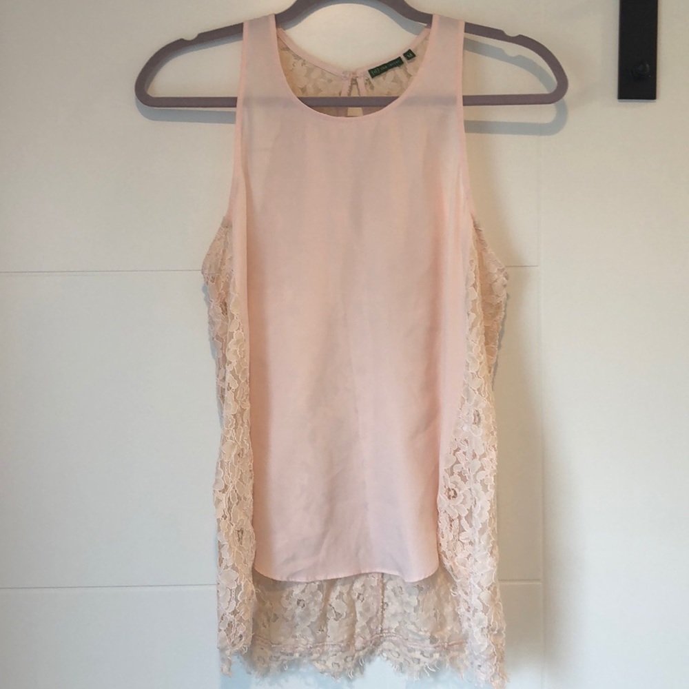 TL The Letter Pale pink w/lace tank - M